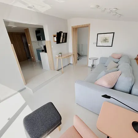 Sunny House