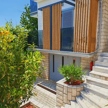 דירה Sunny House *